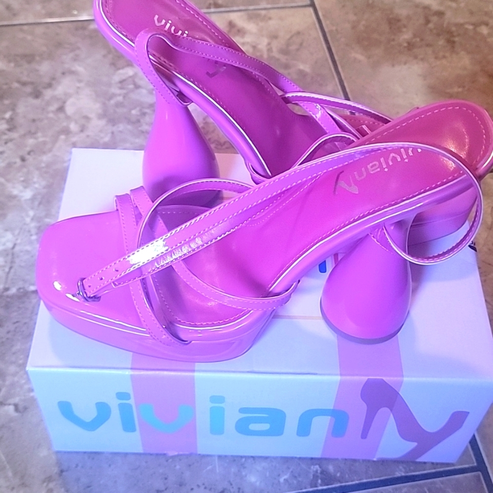 Vivianly Women’s platform Sandals  9 new
